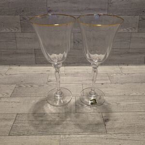 Set of 2 Oneida Crystal Chateau Gold‎ 8" Tall Wine Glasses Retired Twisted Stem